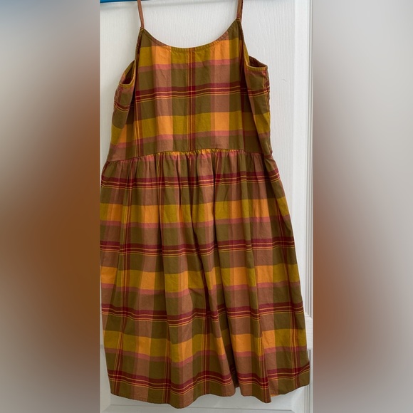Madewell Babydoll Cami Dress in Yummy Olive & Raspberry (banana & peach) Plaid! - Picture 2 of 8